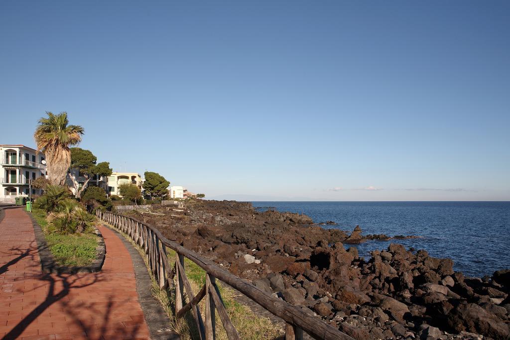 Adriana Casa Vacanze Mare Etna Sicilia Acireale Rom bilde